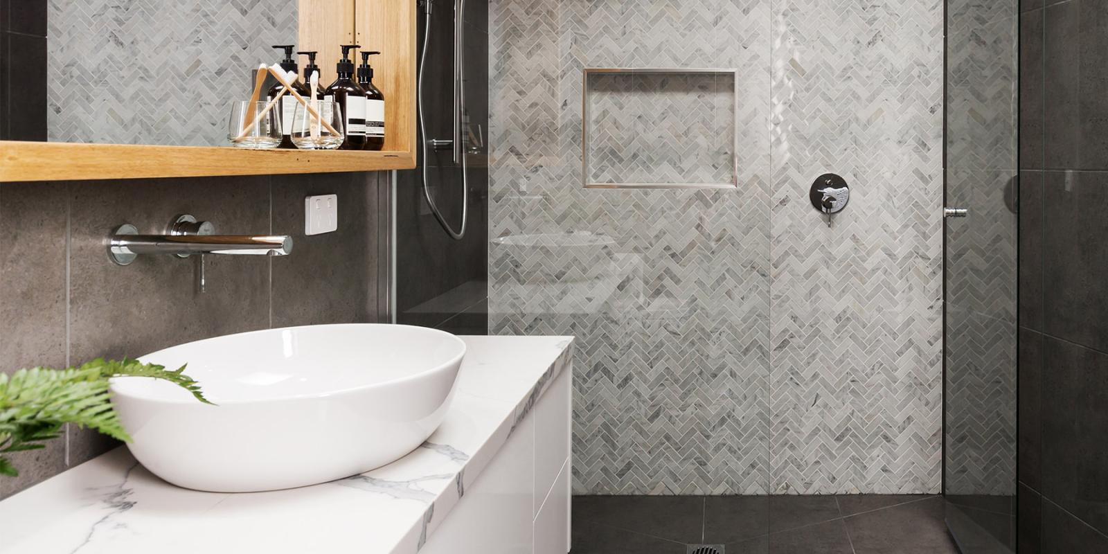 5 Reasons to Hire a Bathroom Renovation Specialist